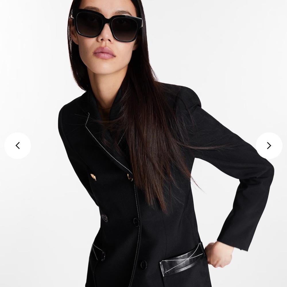 Louis Vuitton TWIST LV BNIB sunglasses